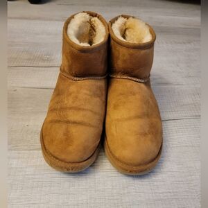UGG Chestnut Shearling Boots